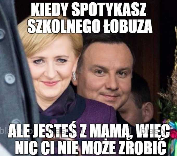 Kiedy spotykasz szkolnego łobuza ale jesteś z mamą