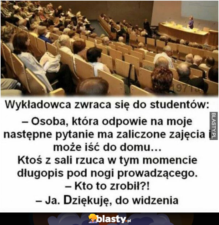 Wykładowca zwraca się do studentów