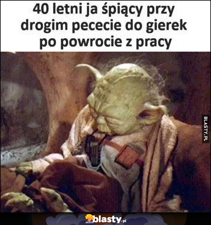 40-letni ja śpiący przy drogim pececie do gierek po powrocie z pracy Yoda