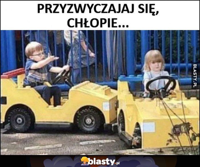 Przyzwyczajaj się chłopie dzieci zabawkowe samochodziki kierowca dziewczynka chłopiec