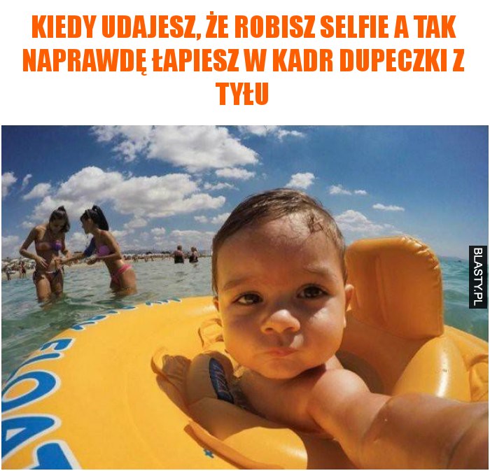 Kiedy udajesz, że robisz selfie a tak naprawdę łapiesz w kadr dupeczki z tyłu