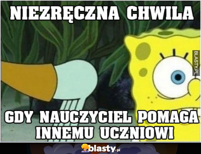 Niezręczna chwila, kiedy nauczyciel pomaga innemu uczniowi