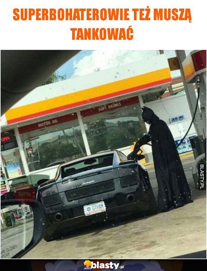 Superbohaterowie też muszą tankować