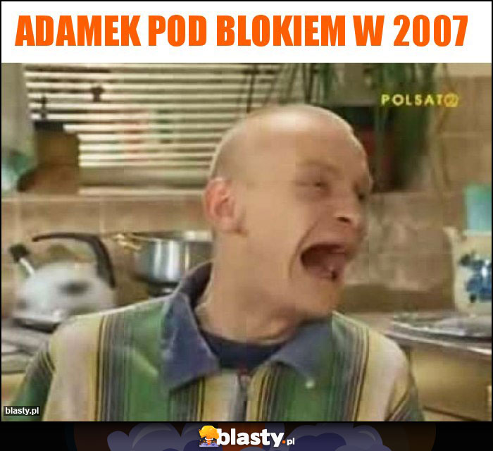 Adamek pod blokiem w 2007 Adamek pod blokiem w 2007