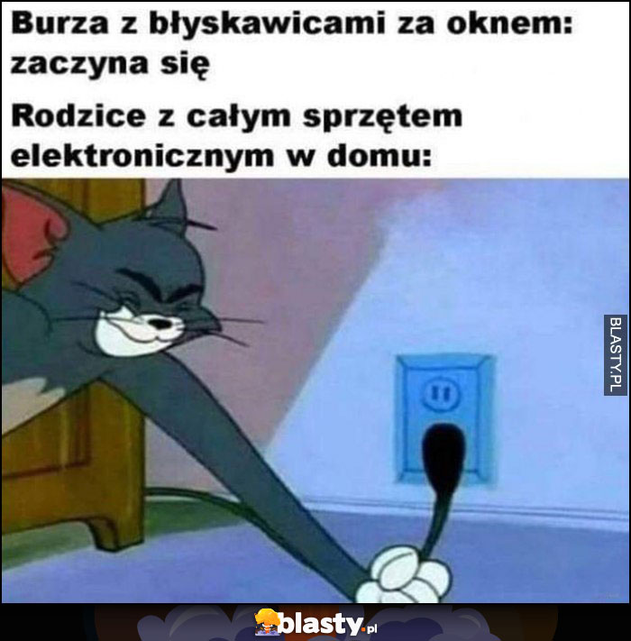 Burza z błyskawicami za oknem się zaczyna, rodzice z całym sprzętem elektronicznym w domu odłączają z gniazdka