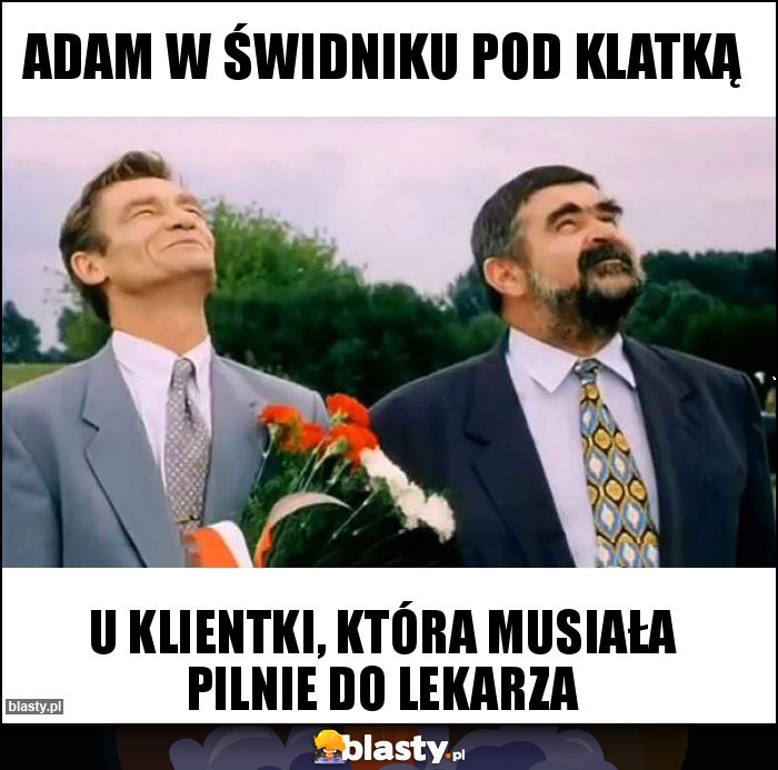 Adam w Świdniku pod klatką Adam w Świdniku pod klatką