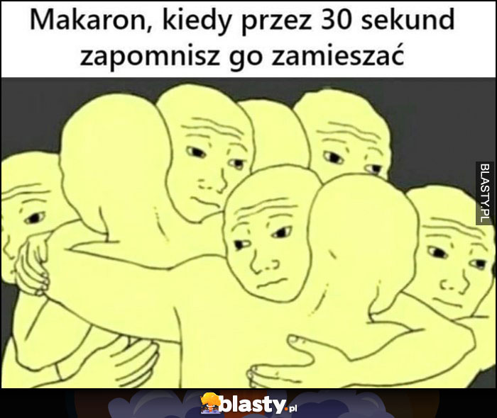 Makaron, kiedy przez 30 sekund zapomnisz go zamieszać klei się do siebie