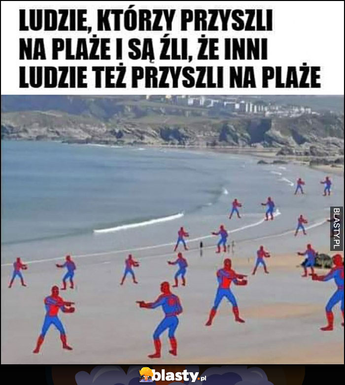 Ludzie którzy przyszli na plażę i są źli, że inni ludzie też przyszli na plażę Spiderman pokazuje na siebie
